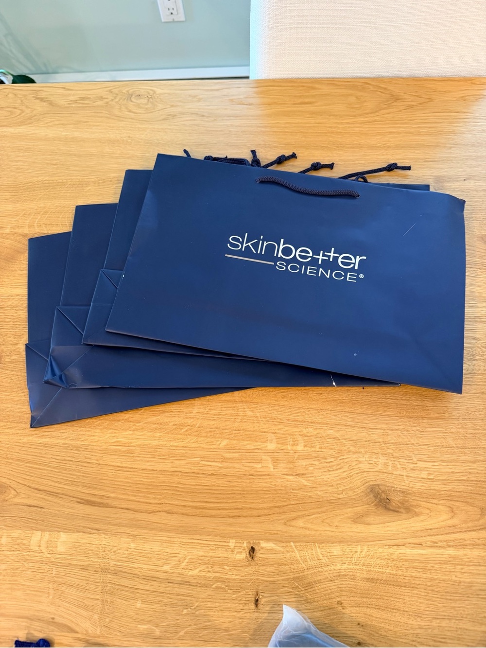 Skinbetter Science Gift Bag Set x 4 large 16”x10”